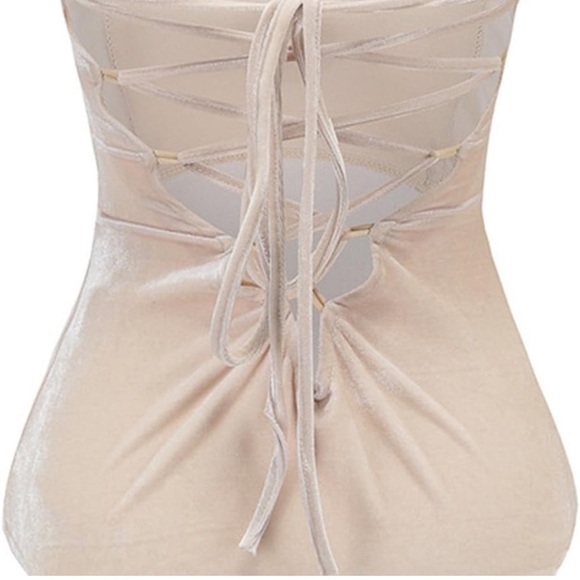 NWT Velvet nude tan bodysuit that snaps and ties up like corset in back Clothink - Picture 9 of 11